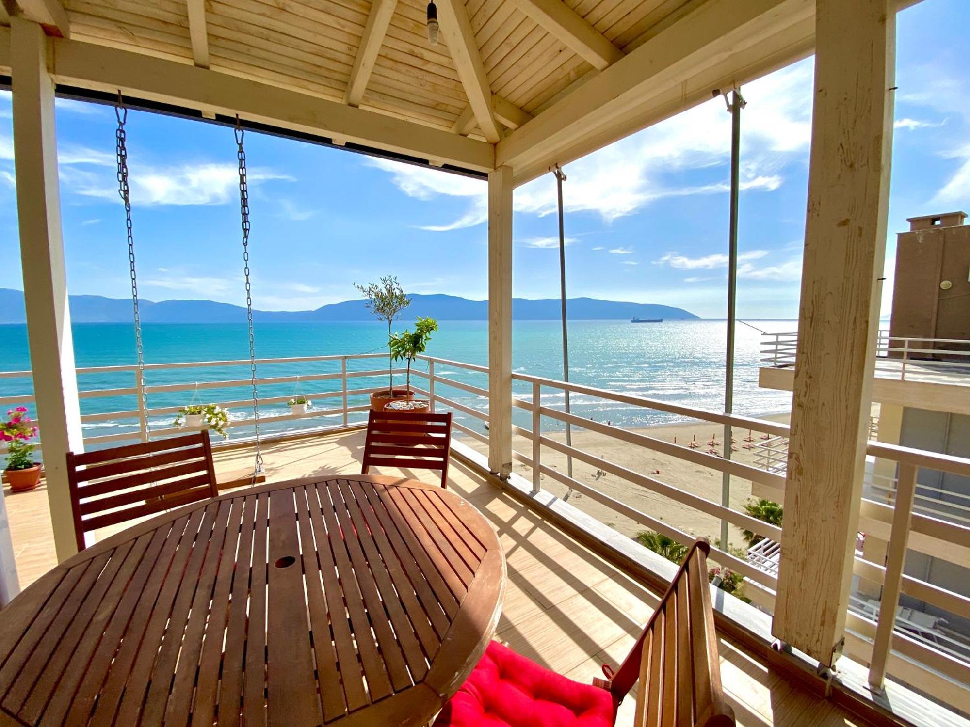 Eka Luxury Two-Bedroom Seaview Apartment Vlorë Buitenkant foto